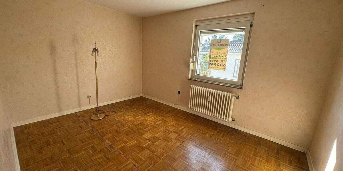 Mehrfamilienhaus, Wohnhaus Königswinter Eudenbach - 6 Zimmer, 145 m&sup2;, 375.000&euro; | Angebot:26893062