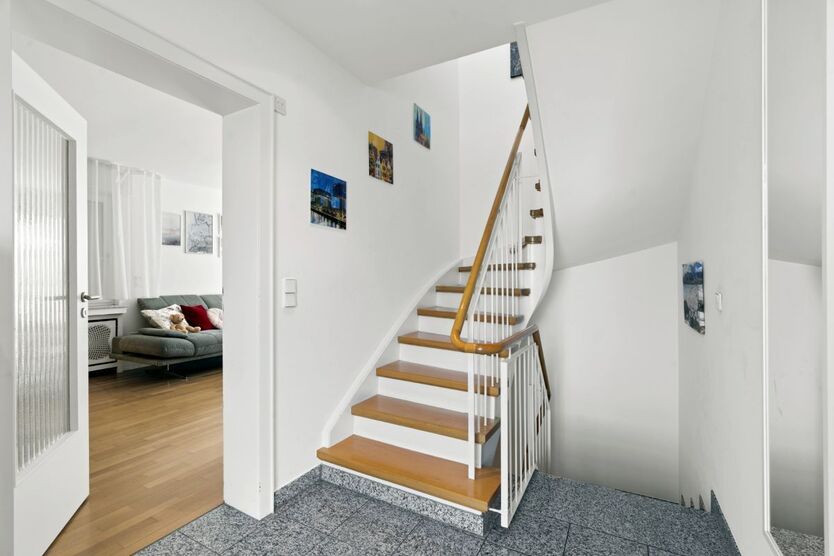 3D & Video: Familientraum in einer Sackgasse – Freistehendes Wohlfühlhaus mit Sonnengarten u. vielen Extras 5 zimmer