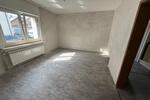 Moderne Doppelhaushälfte mit 3 Etagen zu vermieten Maximal 5 p