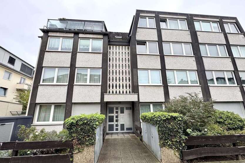 Wohnung zum Kaufen in Köln 249.000 € 87 m² 3 zimmer