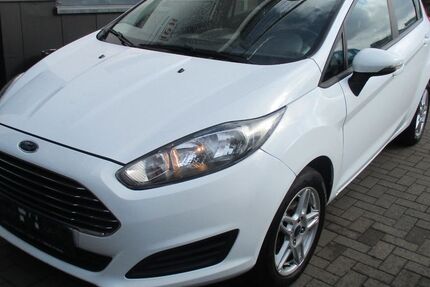 Ford Fiesta 69.800 km 6.490 &euro; Sinzig-Löhndorf 53489