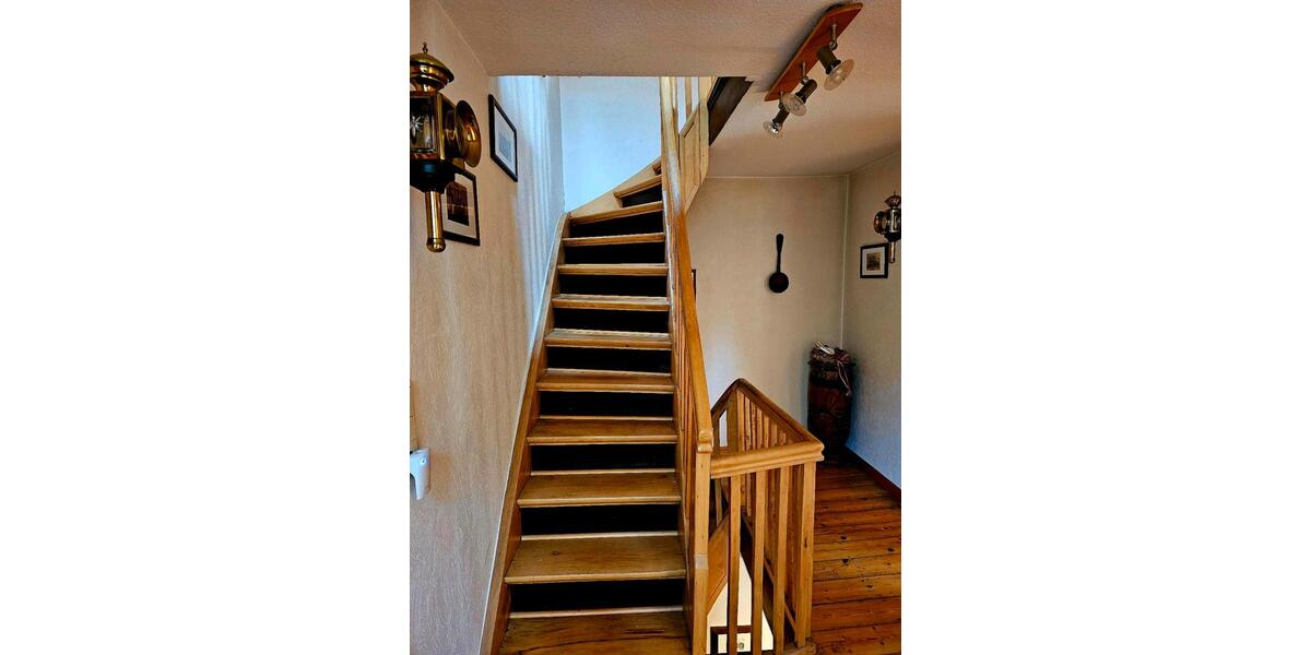 Einfamilienhaus Bonn Lannesdorf - 6.5 Zimmer, 140 m&sup2;, 490.000&euro; | Angebot:24840825