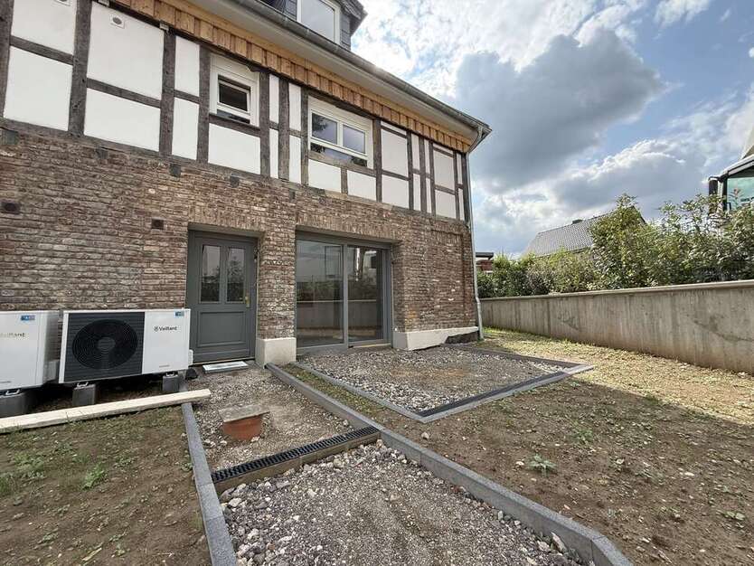 Haus zum Mieten in Hennef 1.650 € 117 m²