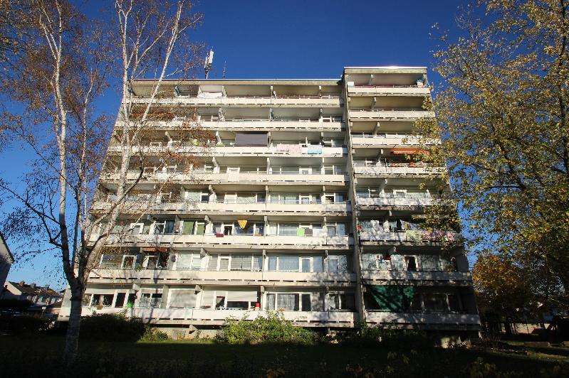 Etagenwohnung Niederkassel - 3 Zimmer, 73 m&sup2;, 140.000&euro; | Angebot:26177382