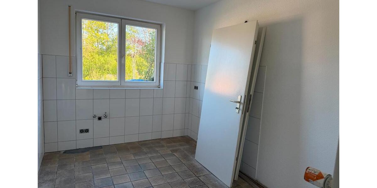 Doppelhaushälfte Bergisch Gladbach Paffrath - 5 Zimmer, 195 m&sup2;, 2.300&euro; | Angebot:26322264
