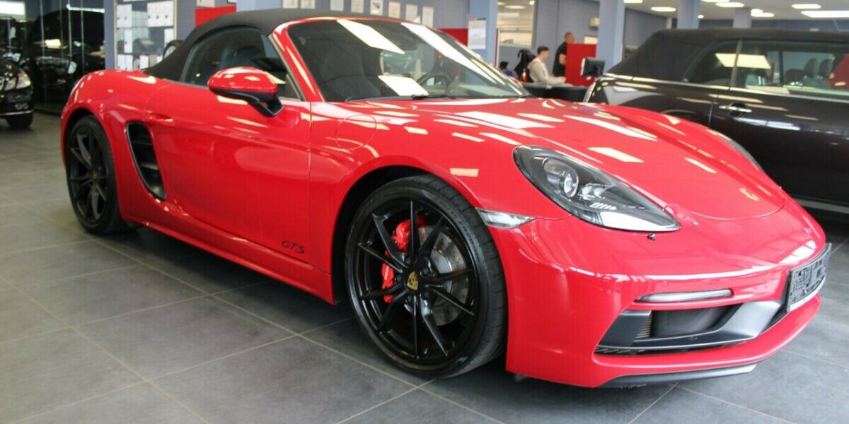 Porsche Boxster 718 GTS Sport-/AGA/Chrono/Design 73.299 km 61.480 &euro; Euskirchen 53881