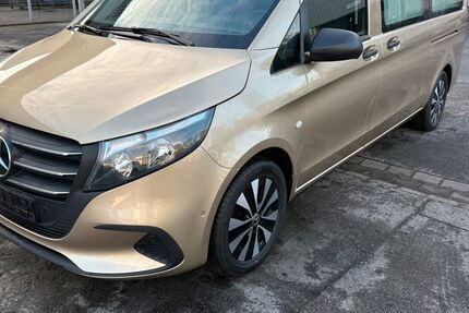 Mercedes-Benz Vito 28.000 km 74.970 &euro; Bonn 53175