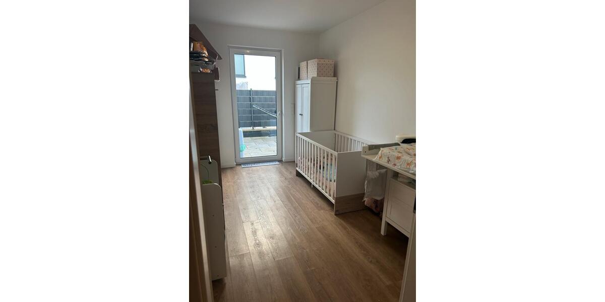Erdgeschoßwohnung Königswinter - 3 Zimmer, 86 m&sup2;, 1.070&euro; | Angebot:26222315