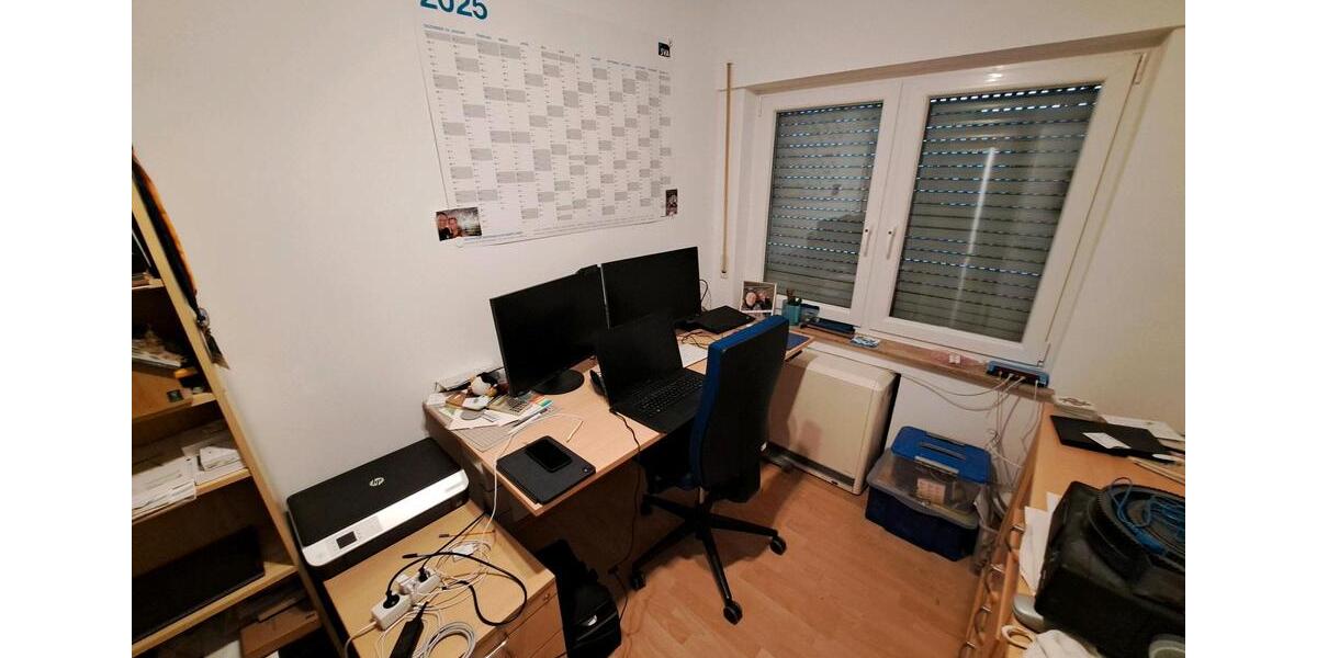 Etagenwohnung Bonn Beuel-Mitte - 3 Zimmer, 73 m&sup2;, 1.050&euro; | Angebot:25831647