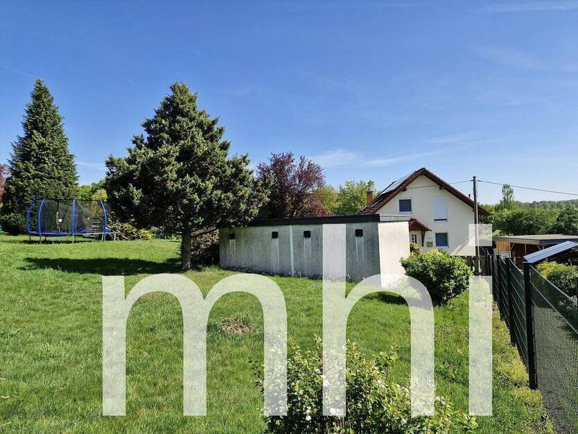 Much Hündekausen: sonniges 410 m² Baugrundstück inkl. Doppelgarage zu kaufen