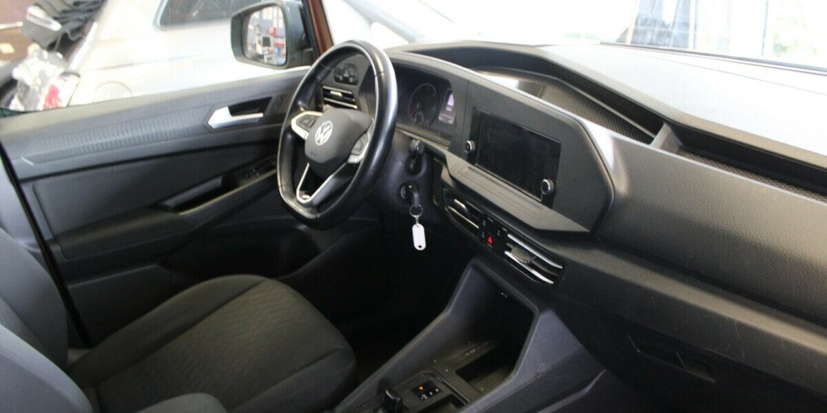 VW Caddy 2.0 TDI BMT DSG Life - 5-Sitzer - 93.211 km 21.980 &euro; Euskirchen 53881