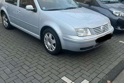 VW Bora 156.000 km 2.750 &euro; Köln 50829