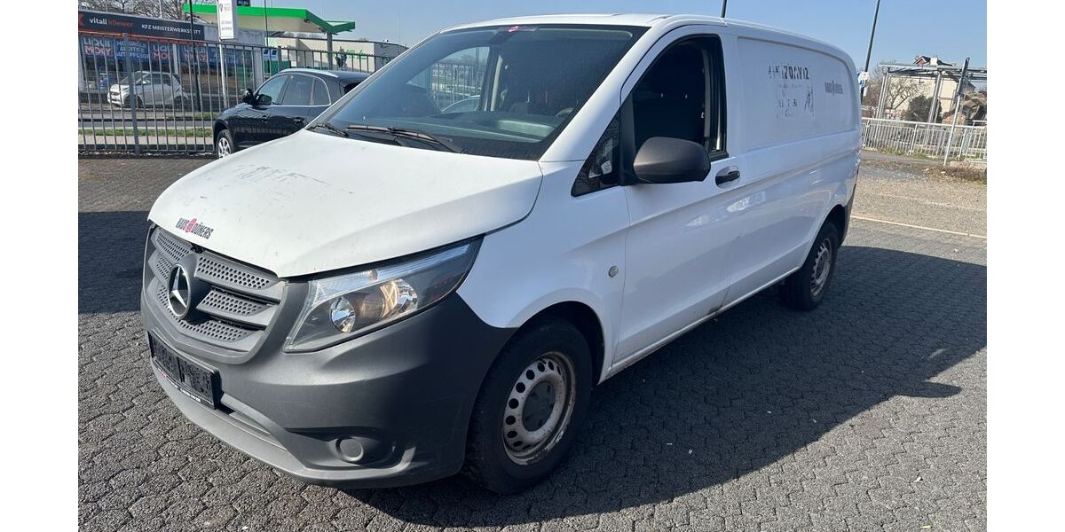 Mercedes-Benz Vito 220.000 km 6.200 &euro; Köln 50999