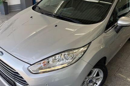 Ford Fiesta 81.382 km 8.990 &euro; Köln 50829