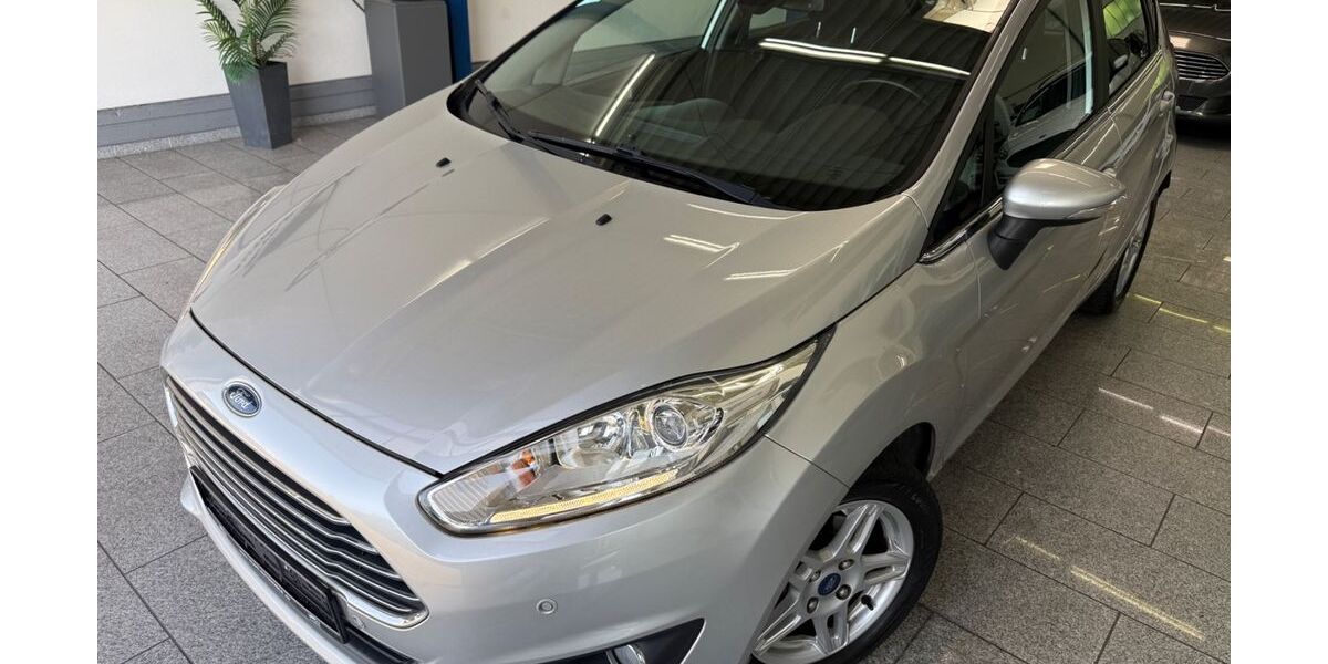 Ford Fiesta 81.382 km 8.990 &euro; Köln 50829