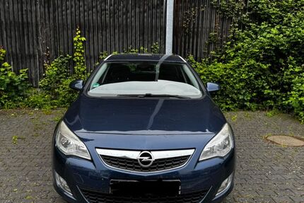 Opel Astra 180.000 km 6.900 &euro; Bonn 53117