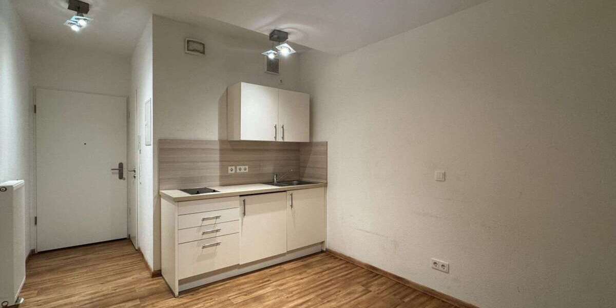 Etagenwohnung Frechen - 1 Zimmer, 20 m&sup2;, 365&euro; | Angebot:24794795