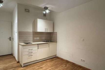 Wohnung Frechen - 1 Zimmer, 20 m&sup2;, 365&euro; | Angebot:24794795