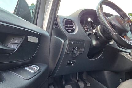 Mercedes-Benz Vito 83.900 km 21.400 € Bonn 53125