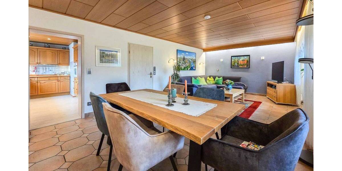 Mehrfamilienhaus, Wohnhaus Troisdorf Bergheim - 8 Zimmer, 204 m&sup2;, 449.000&euro; | Angebot:26816624