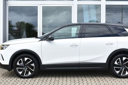 Opel Grandland (X) 15.080 km 29.800 &euro; Grafschaft 53501
