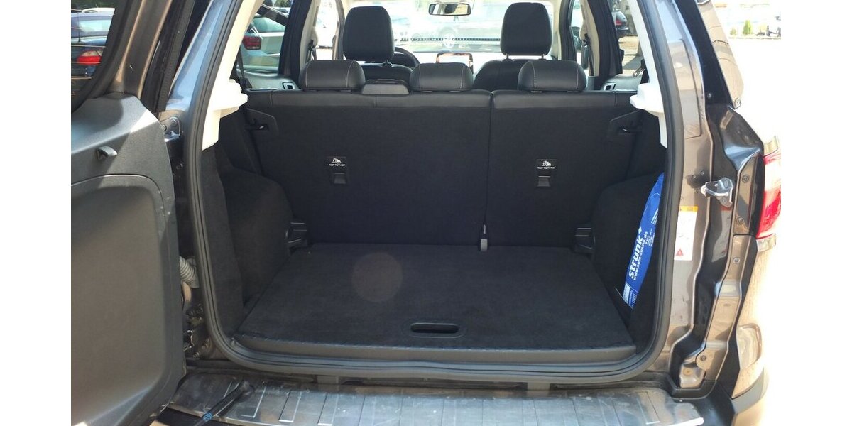 Ford EcoSport TITANIUM LEDER NAVI XENON Zahnriemen neu 125.000 km 11.904 &euro; Köln 50858
