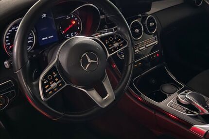 Mercedes-Benz C 180 141.500 km 15.000 &euro; Siegburg 53721