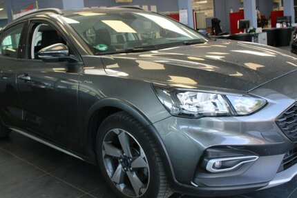 Ford Focus 1.0 EcoBoost Active 97.761 km 11.980 &euro; Euskirchen 53881