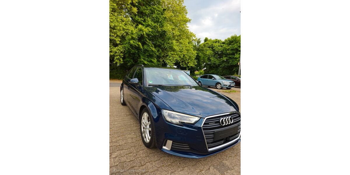 Audi A3 120.000 km 17.000 &euro; Niederkassel 53859