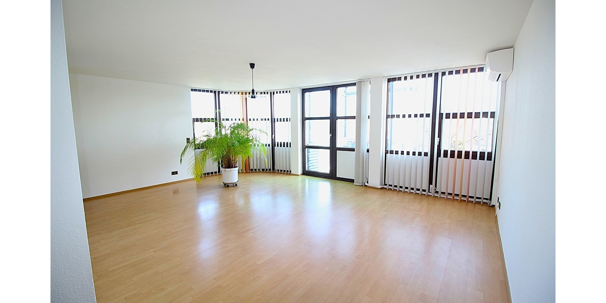 Bezugsfrei! Barrierefrei! Frisch renoviert! Top 2 Zimmer ETW mit Aufzug, Terrasse, und TG-Stellplatz - Etagenwohnung Sankt Augustin | Angebot:26905800