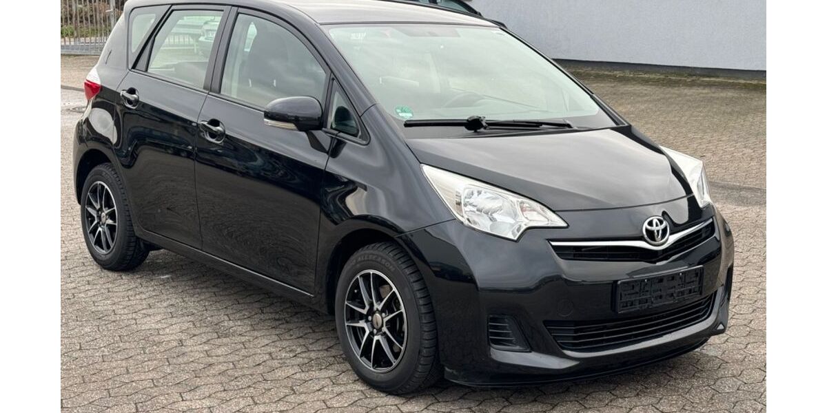 Toyota Verso-S 81.550 km 8.950 &euro; Bornheim 53332