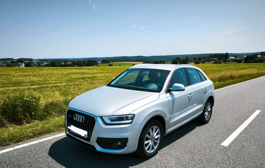 Audi Q3 188.000 km 13.900 € Asbach 53567