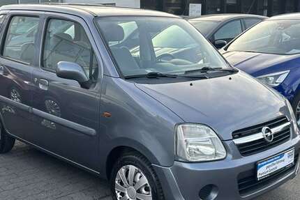 Opel Agila 126.335 km 3.690 € Königswinter 53639