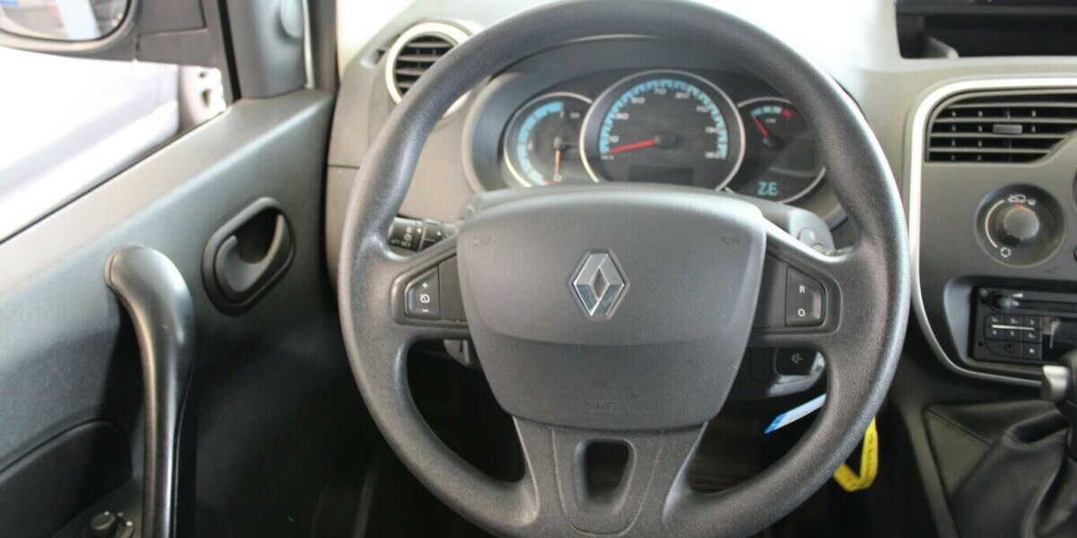 Renault Kangoo Z.E. Kangoo Z.E. Kangoo Z.E. Kangoo Z.E. 33 15.955 km 15.980 &euro; Euskirchen 53881
