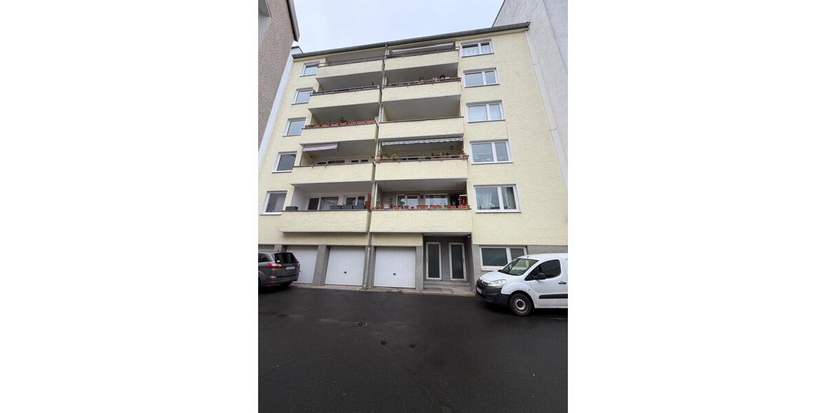 Hochparterre Köln Innenstadt - 3 Zimmer, 90 m&sup2;, 399.000&euro; | Angebot:26945387