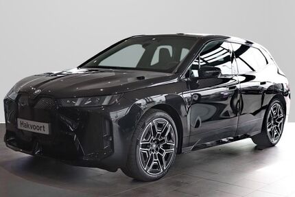 BMW iX 8.957 km 81.250 € Sankt Augustin 53757