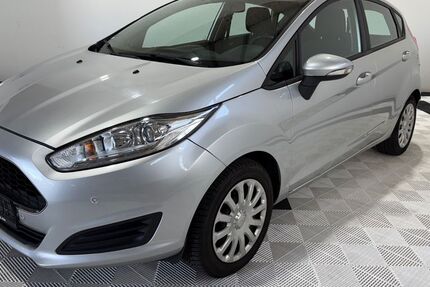 Ford Fiesta 205.826 km 2.999 &euro; Bonn - Dottendorf 53129