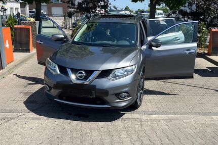 Nissan X-Trail 171.000 km 9.000 € Swisttal 53913