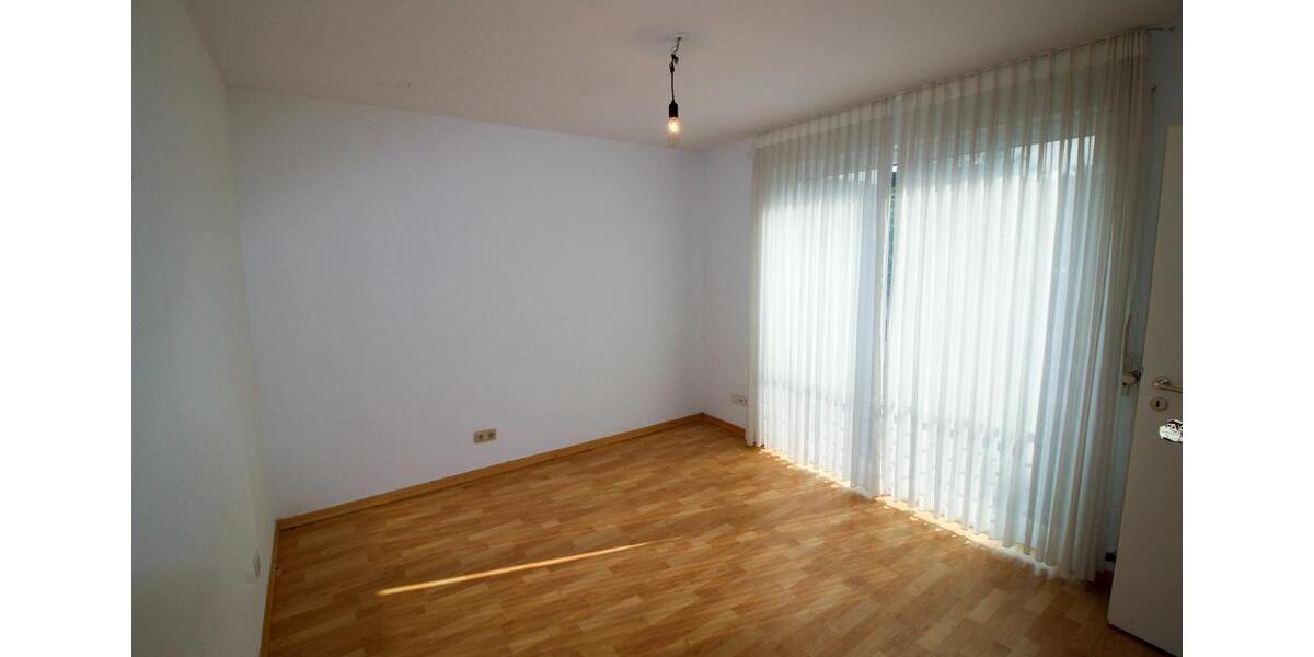 Etagenwohnung Siegburg - 3 Zimmer, 87 m&sup2;, 360.000&euro; | Angebot:24806695