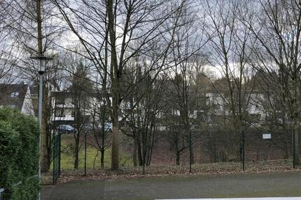 Garagen / Stellplätze Bergisch Gladbach Paffrath - 65&euro; | Angebot:26132448