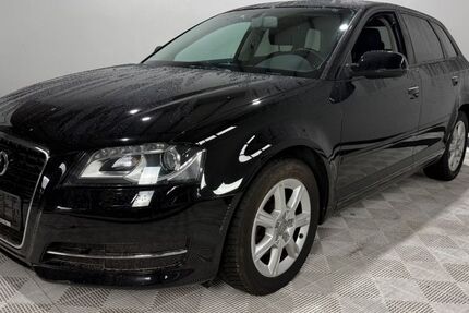 Audi A3 212.871 km 4.999 &euro; Bonn - Dottendorf 53129