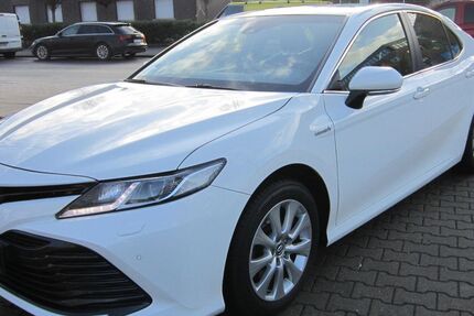 Toyota Camry 154.200 km 19.990 &euro; Köln 51105