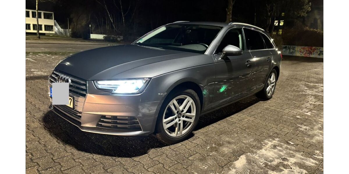 Audi A4 110.900 km 17.600 &euro; Niederkassel 53859