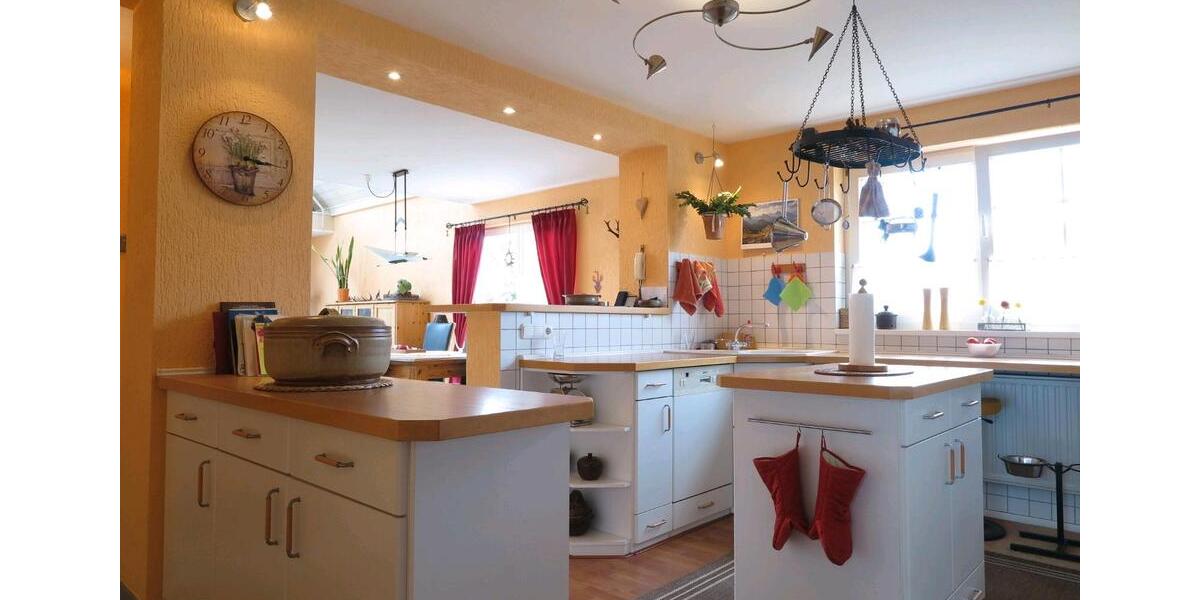 Maisonettenwohnung Euskirchen Dom-Esch - 2 Zimmer, 140 m&sup2;, 1.400&euro; | Angebot:25811941