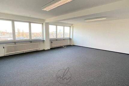 Heller 50 m² Büroraum im 5.OG