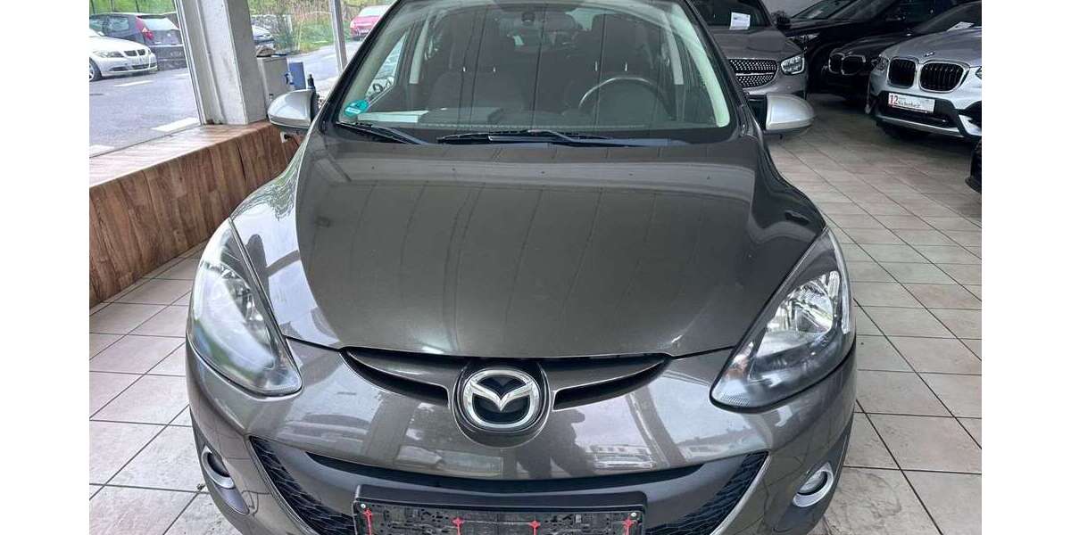 Mazda 2 225.000 km 3.900 &euro; Bonn 53119