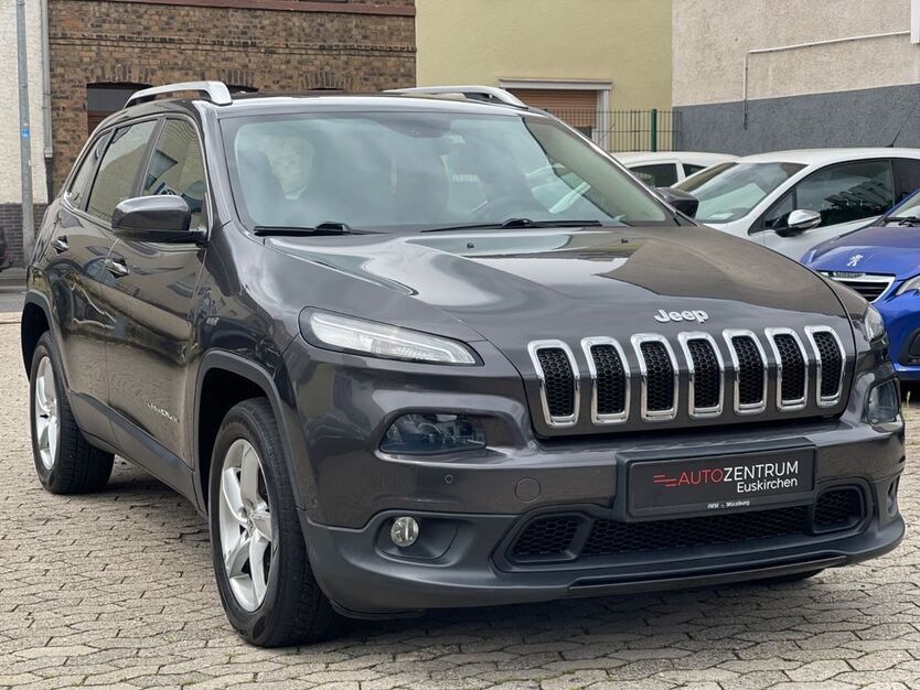 Jeep Cherokee 77.910 km 11.999 € Euskirchen 53879