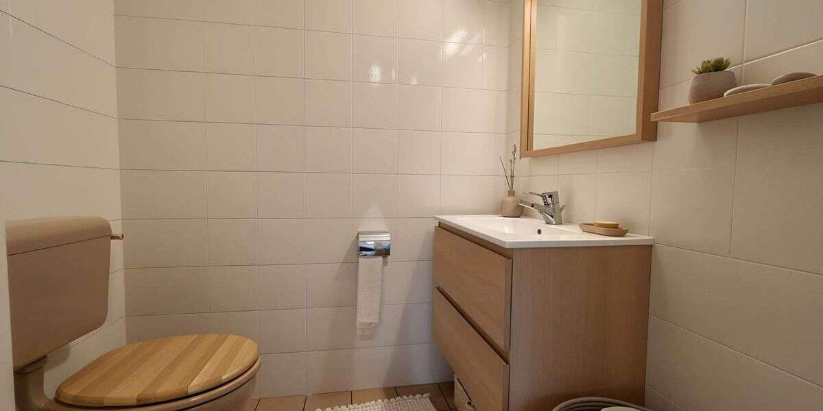 Etagenwohnung Lohmar - 2 Zimmer, 89 m&sup2;, 259.000&euro; | Angebot:25773341