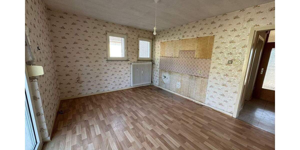 Mehrfamilienhaus, Wohnhaus Königswinter Eudenbach - 6 Zimmer, 145 m&sup2;, 375.000&euro; | Angebot:26893062