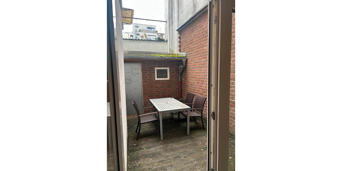 Erdgeschoßwohnung Köln Ehrenfeld - 1.5 Zimmer, 42 m&sup2;, 1.390&euro; | Angebot:25714438